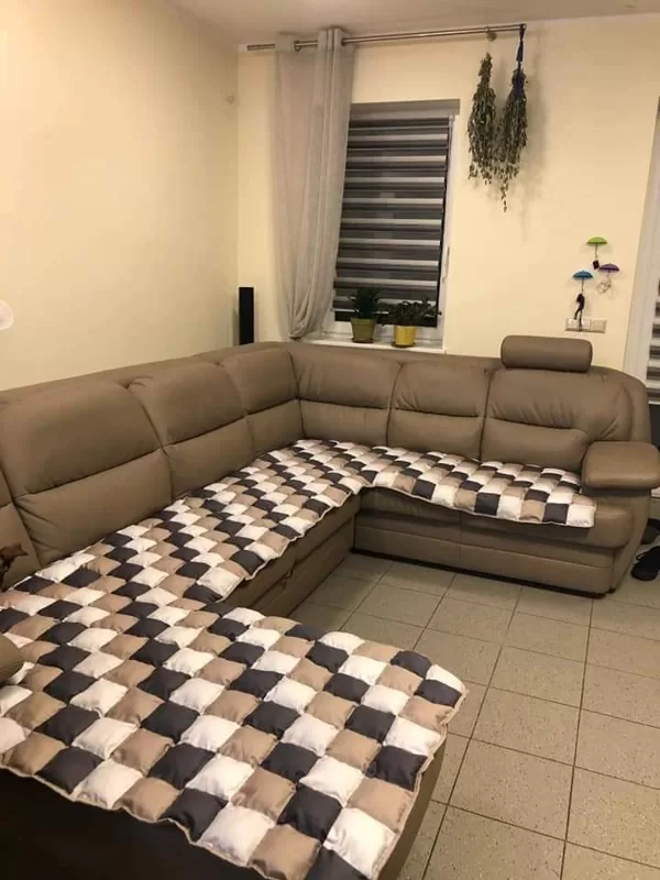 Nr. 6064ST  / T.+371 29661256 / E-mail : akalnina622@inbox.lv
