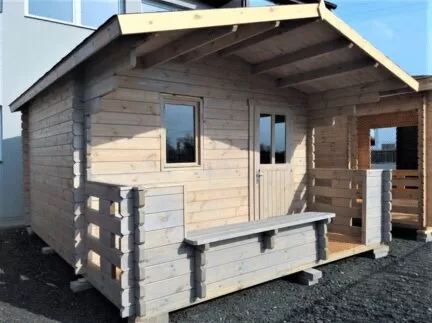 Dārza māja ar terasi Elza 3,6x4,8   3692€